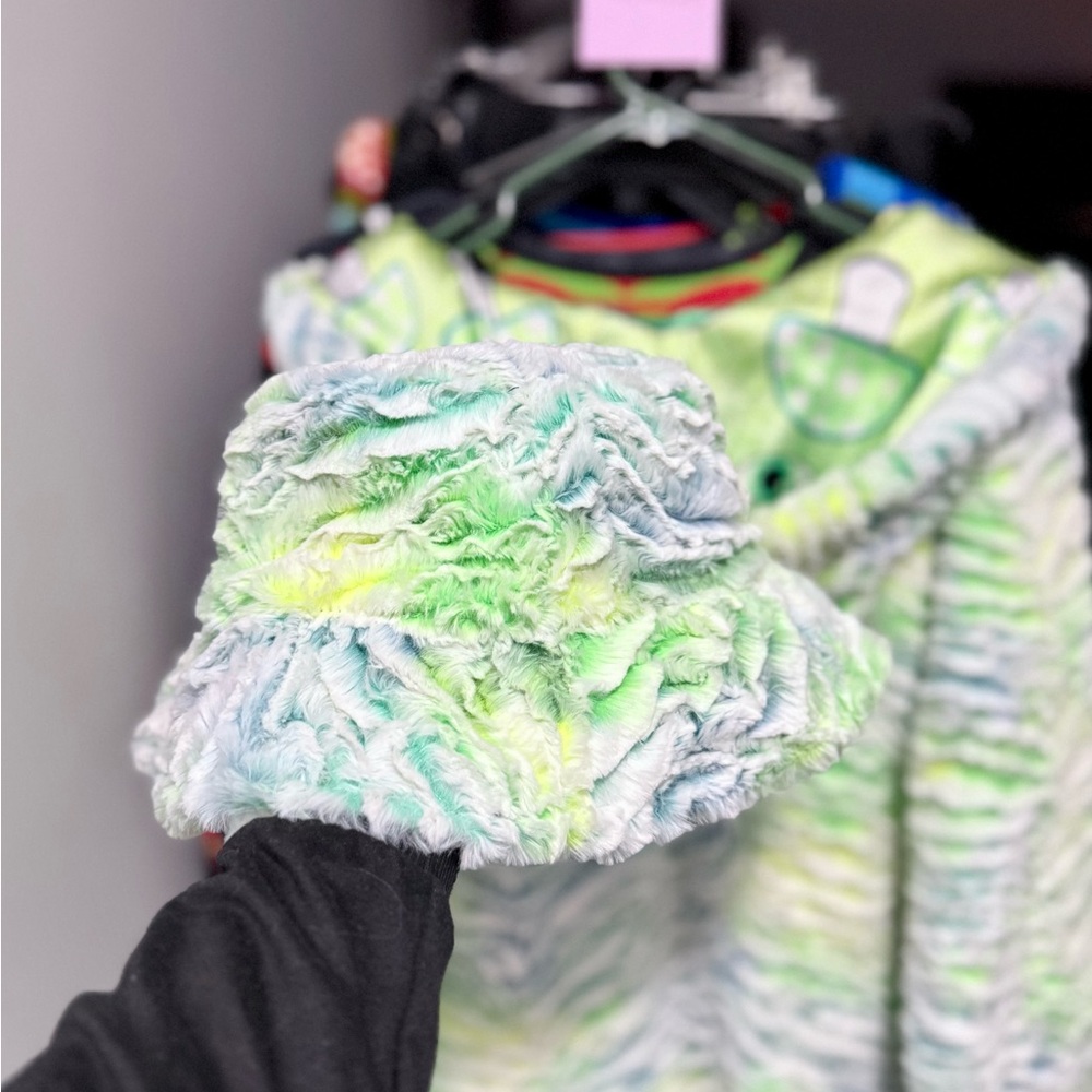 Liquid Dreams Reversible Bucket Hat